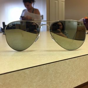 Ray Ban Reflective Lens Aviators
